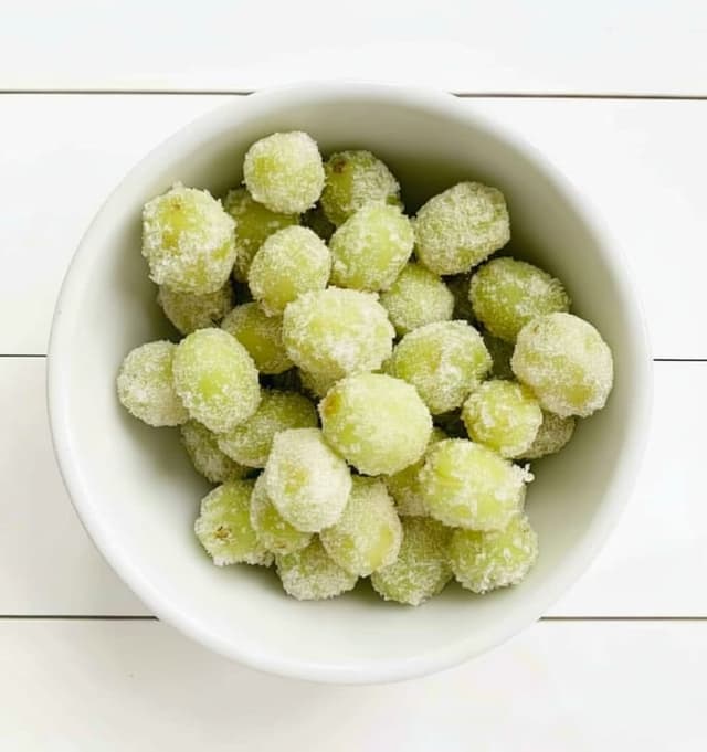 frozen sour candy grapes recipe card